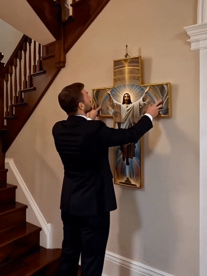 【Nadchodzi Ewangelia】 Święty Światło na Ścianie z Tysiącletnim Błogosławieństwem 🌟 Błogosławieństwo Archidiecezji Warszawskiej 🌟 Wykorzystuje technologię druku muzealnego 🌟 Może przynosić błogosławieństwa przez 50 lat