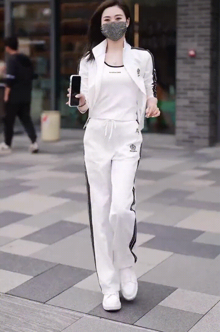 JP-1084822-JC-春秋女装休闲减龄套装-秦丹_17 (2).gif